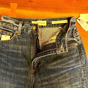 Wide leg, high rise jeans from Aritizia. NWT!